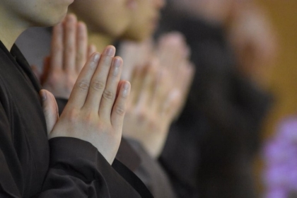 Góc nhìn về hộ niệm